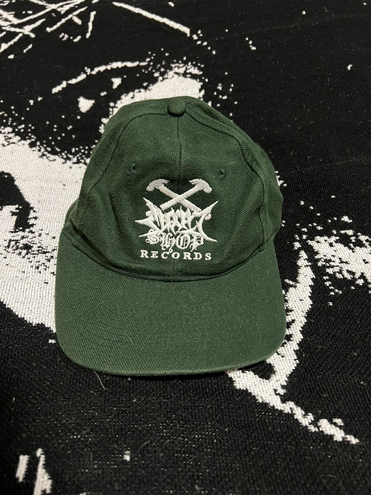 Vision Streetwear Doomshop Snapback Os T-Shirts, Hoodie, Sweatshirt | PodArtWear.com