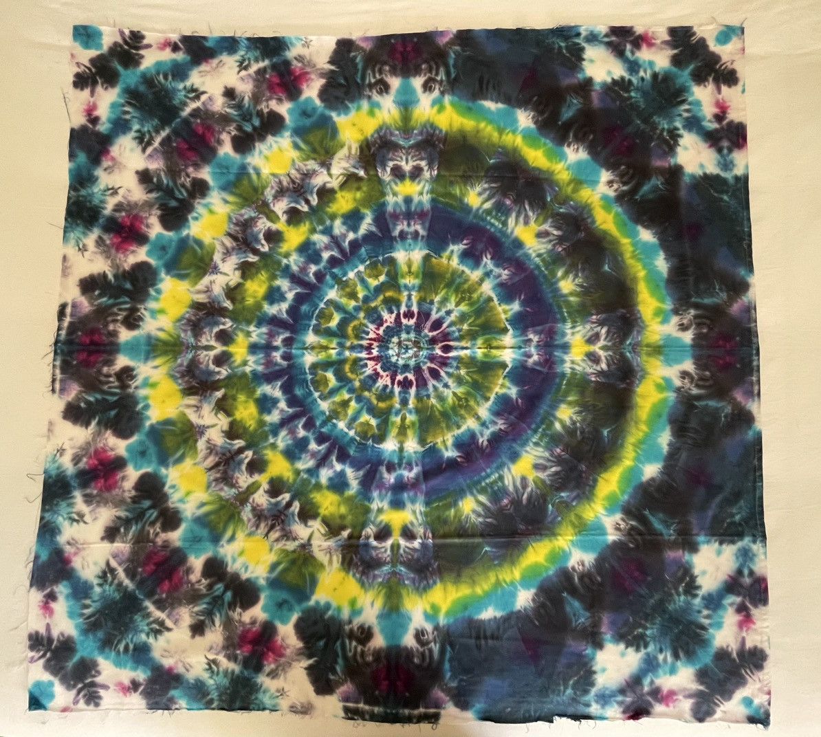 Vintage Grateful Dead Tie Dye Backdrop Og Courtenay Pollock Design T-Shirts, Hoodie, Sweatshirt | PodArtWear.com